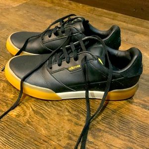 Boys Adidas Black Golf Shoes Size 4.5